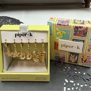 Piper K Gold Beach Charm Hoop Earrings Set Starfish Shell Fishbone NWT